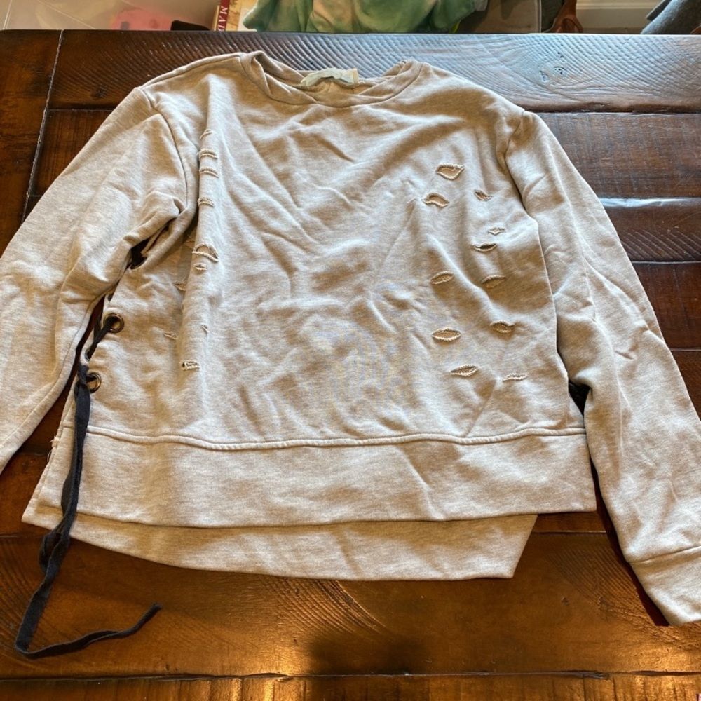 Vintage Havana distressed sweater small
